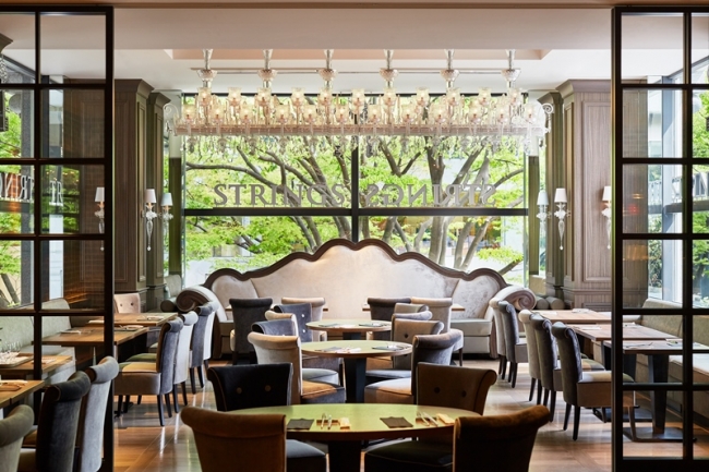 ザ ストリングス 表参道